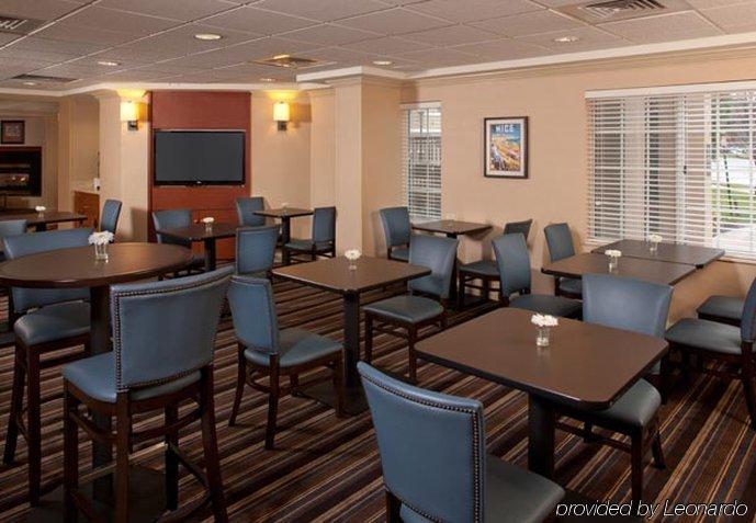 Residence Inn By Marriott Tysons Tysons Corner Restaurant foto